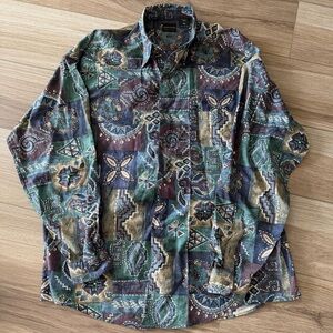 Vintage 90’s Patterned Button Up Shirt